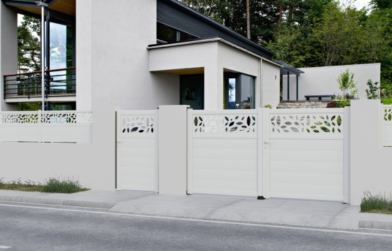Portail aluminium battant FLORA sur-mesure